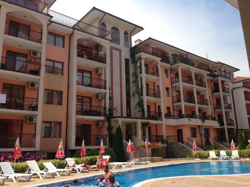פרימורסקו Gardenia Apartments מראה חיצוני תמונה